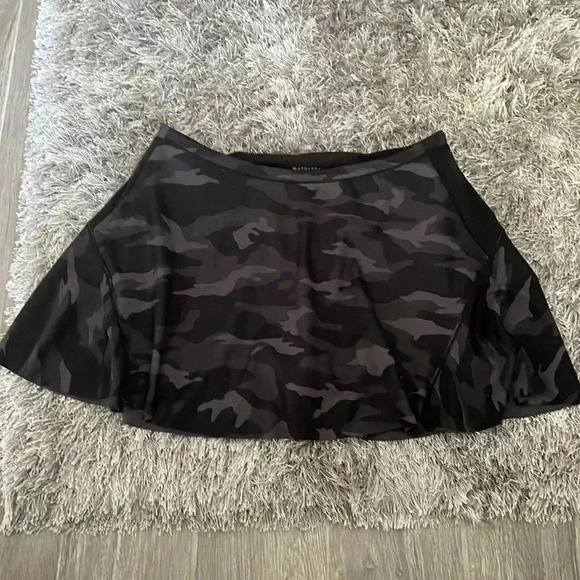 Athleta match point printed skort - Picture 6 of 14